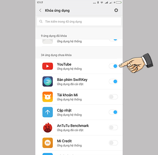 Bật app muốn khóa